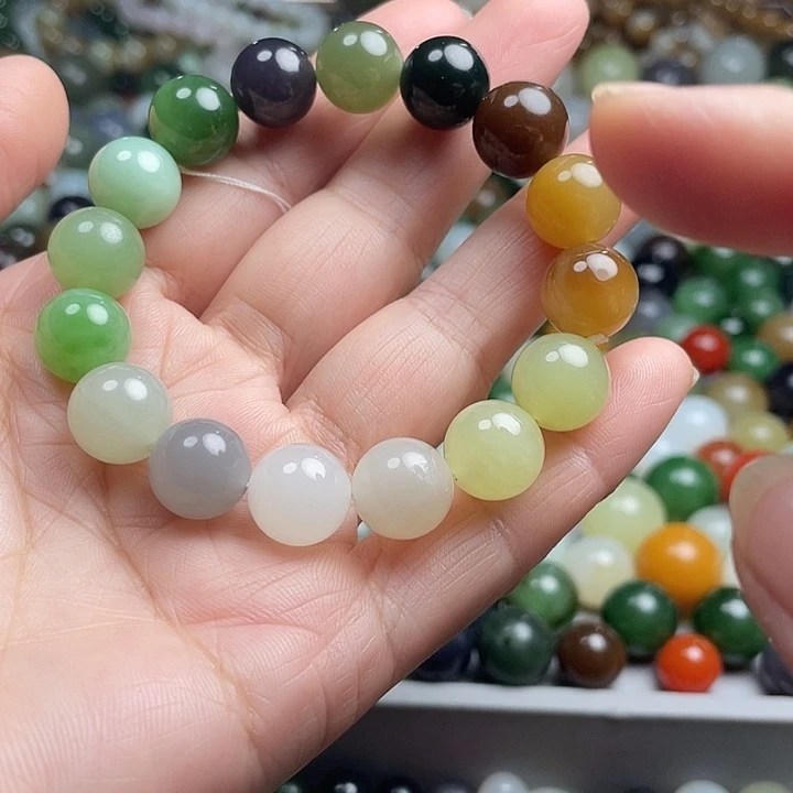 未镶嵌和田玉车挂