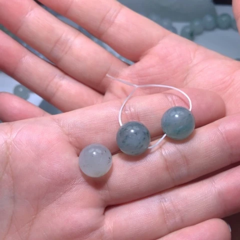 未镶嵌定制翡翠樽**樽1……