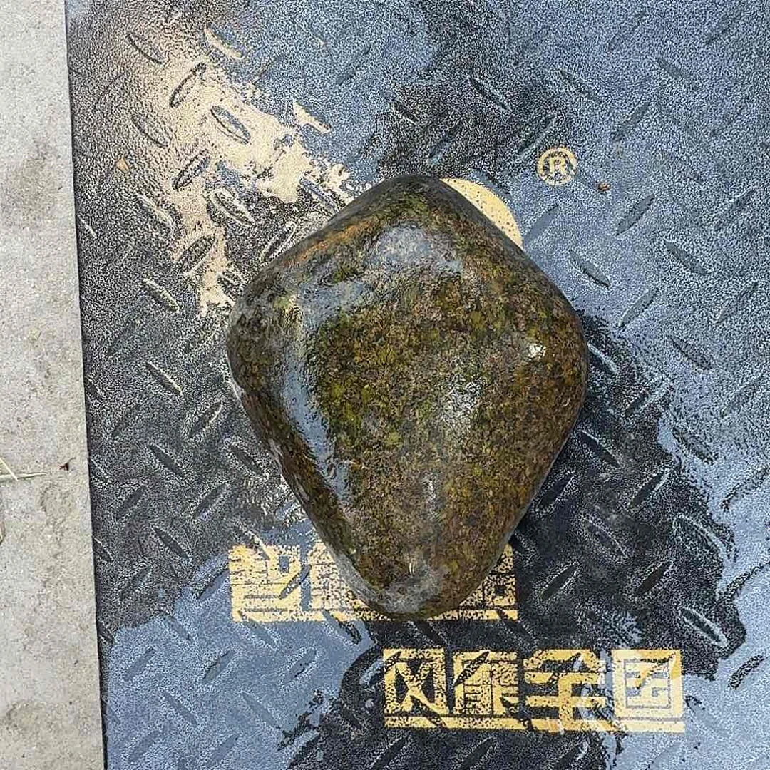 *****蛇纹石玉未镶嵌天然原石摆件藏玉西藏