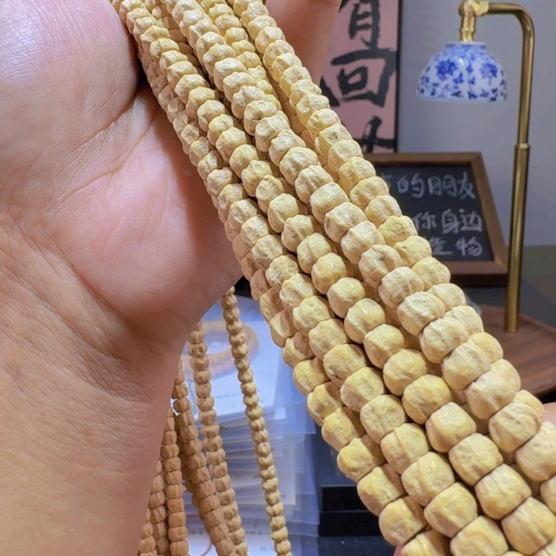 柏香籽/百香籽吊坠