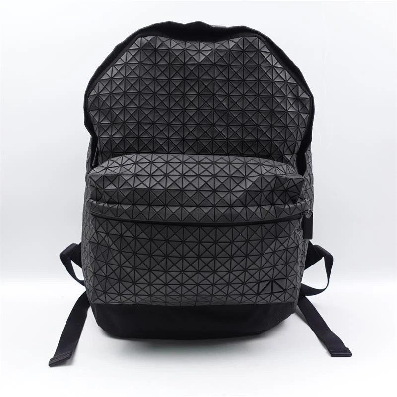 95新 Issey Miyake/三宅一生 单肩包/T_ZY0000418512