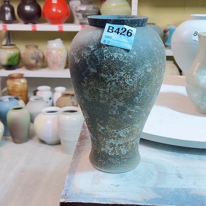 花瓶白泥高29.5。口9。426