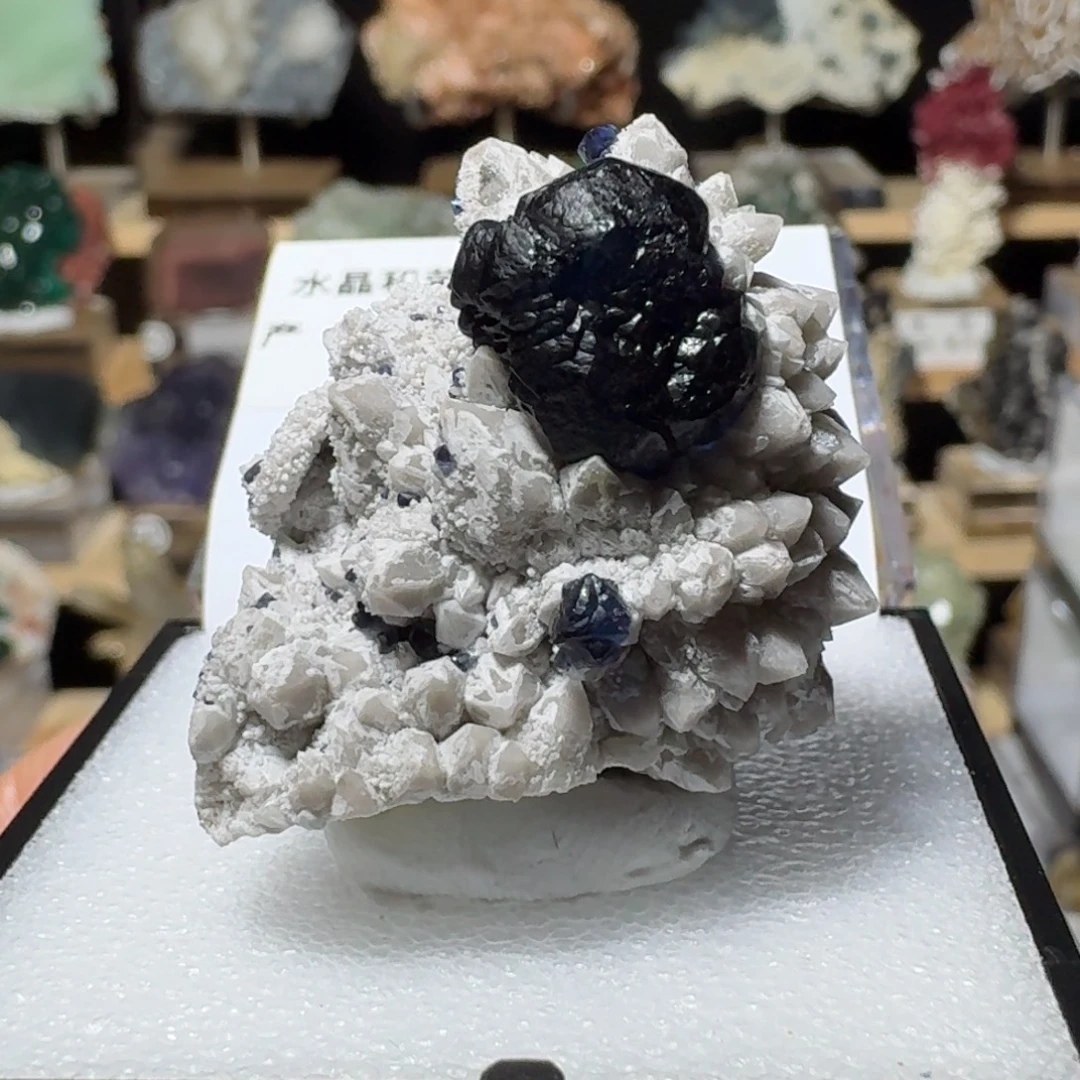 石材内蒙满天星一物一拍