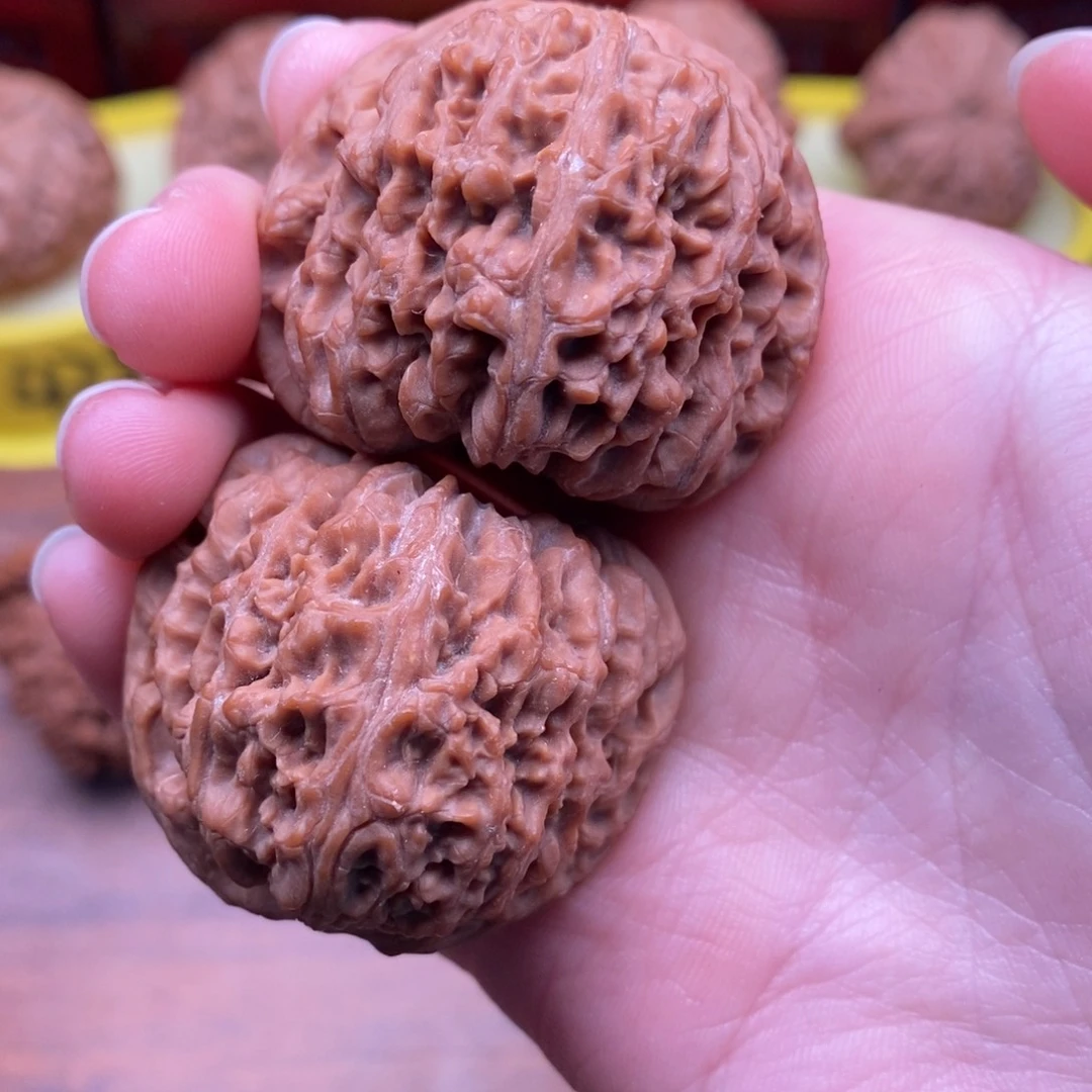 吊坠文玩核桃39球疆