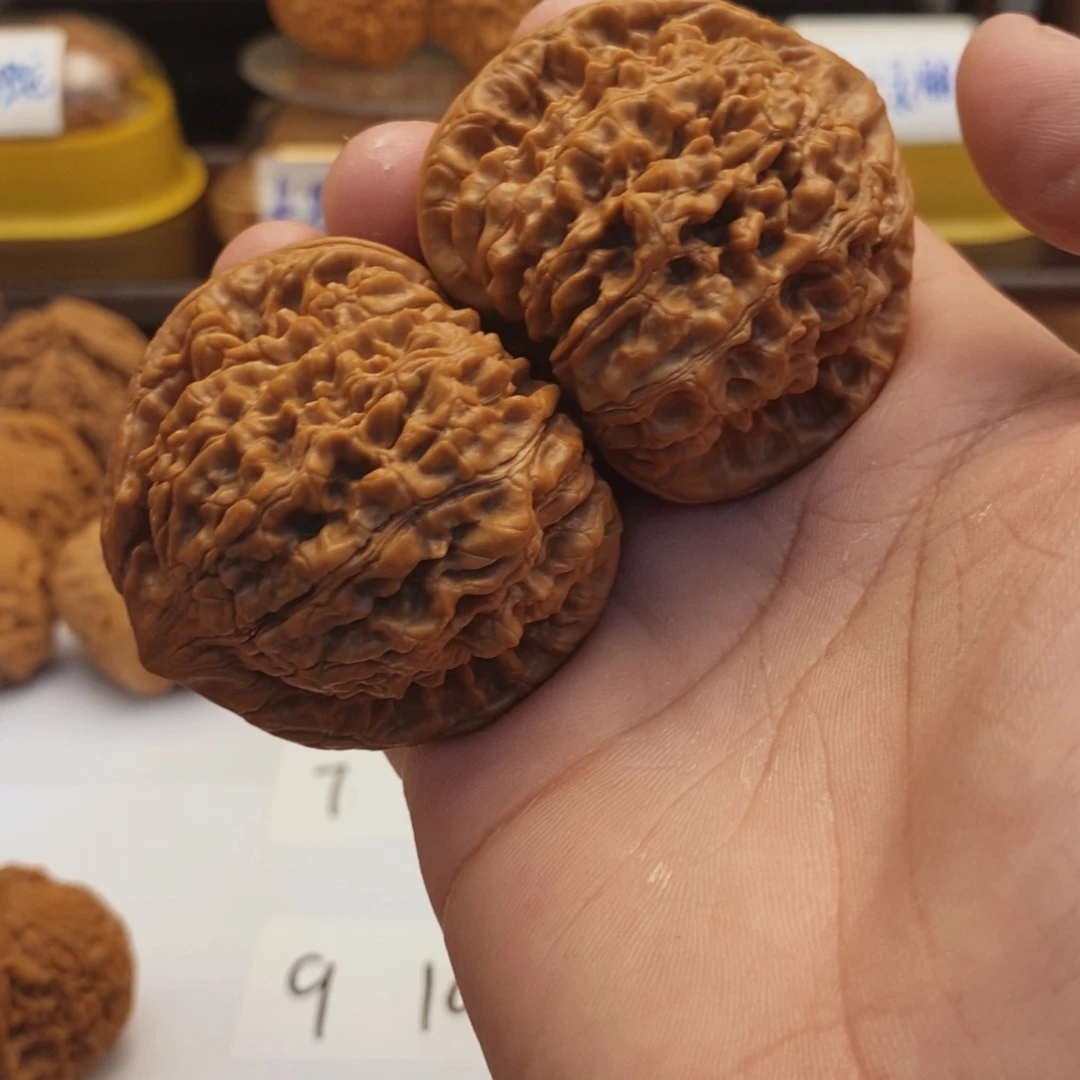 文玩核桃把件50尺官帽