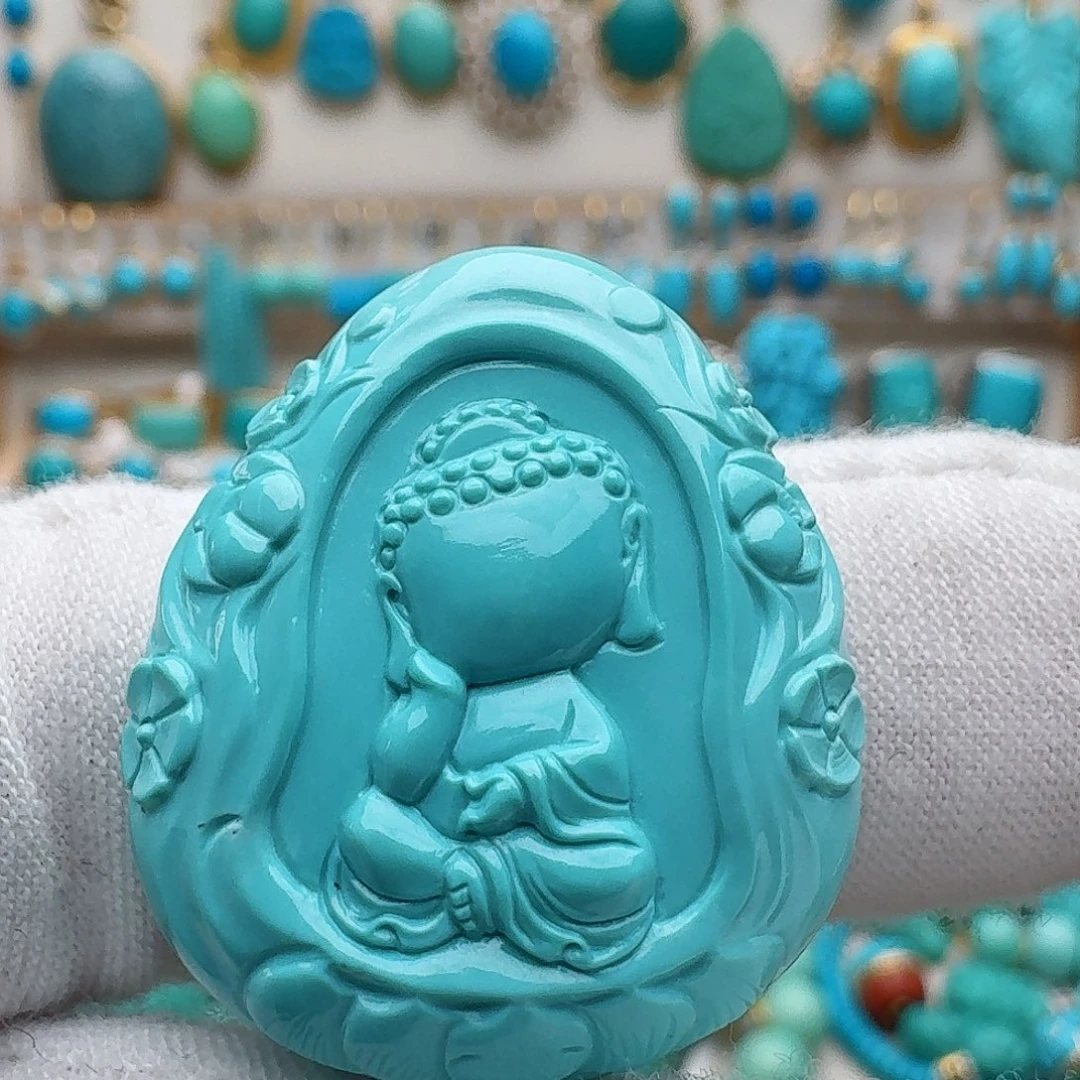 绿松石未镶嵌颈饰