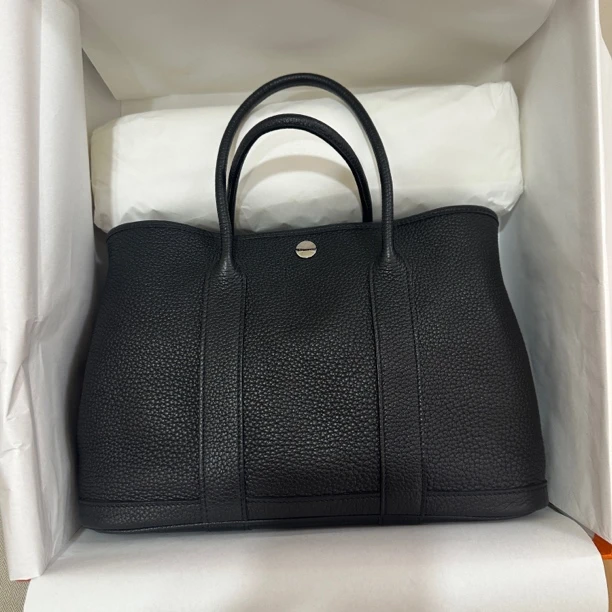 99新 Hermes/爱马仕 爱马仕黑银花园30手提包