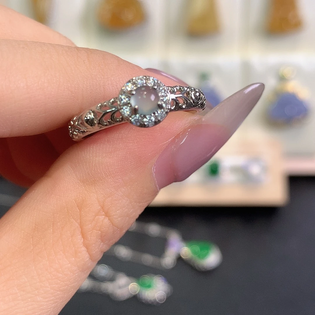 翡翠戒指未镶嵌3、