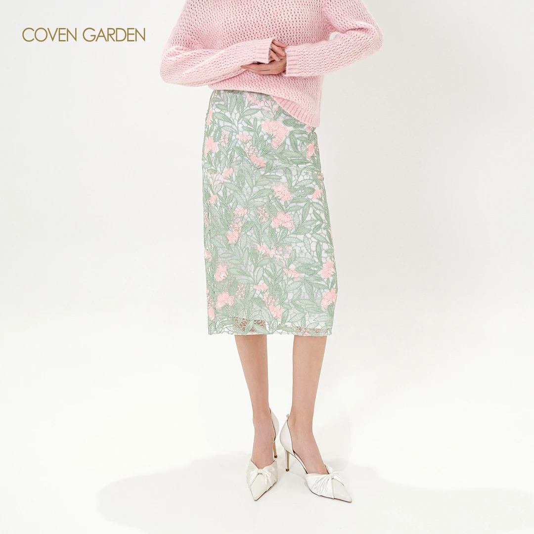 【哥文花园】刺绣蕾丝碎花包臀裙CSC1072228