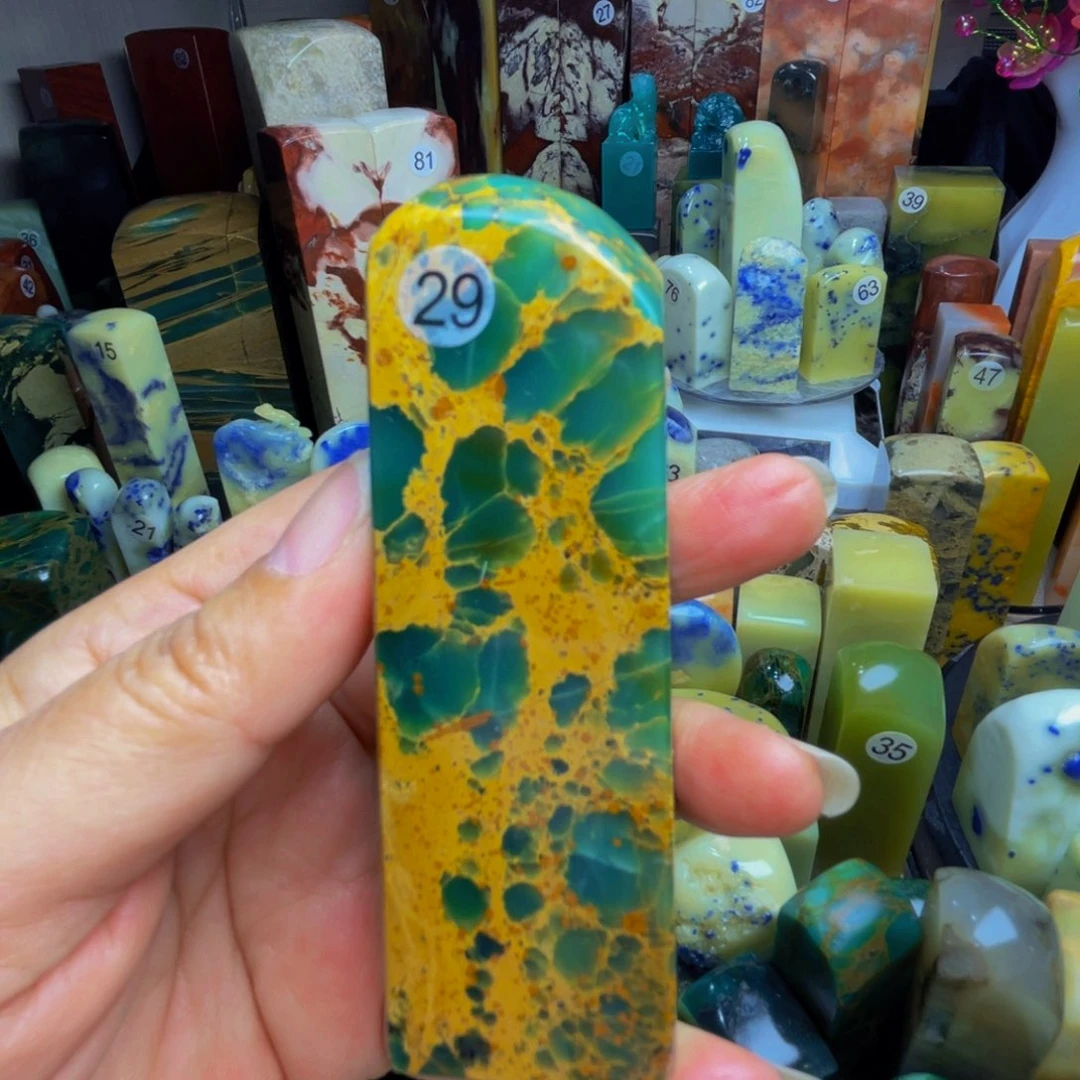 青田石印石一**士四川雅安绿