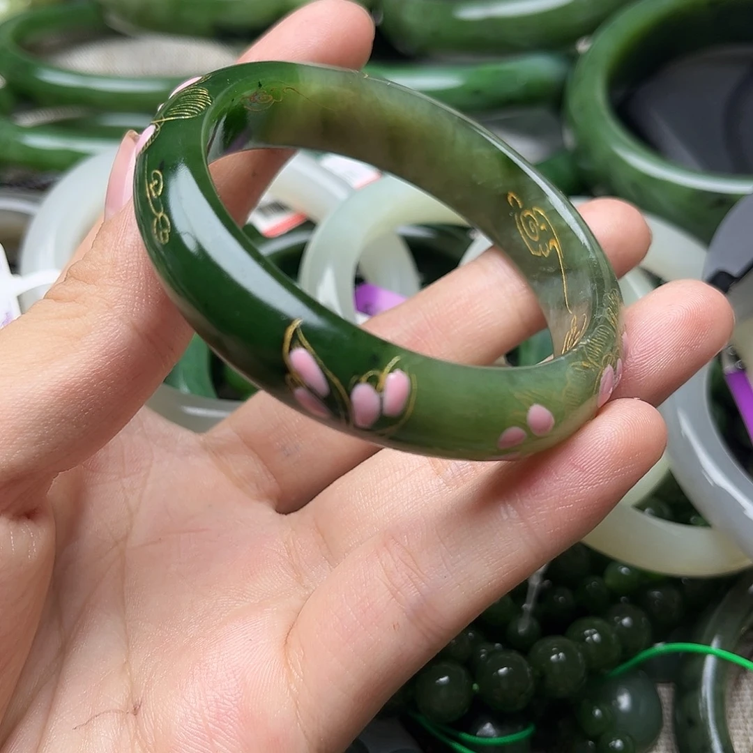和田玉（碧玉）手镯未镶嵌52