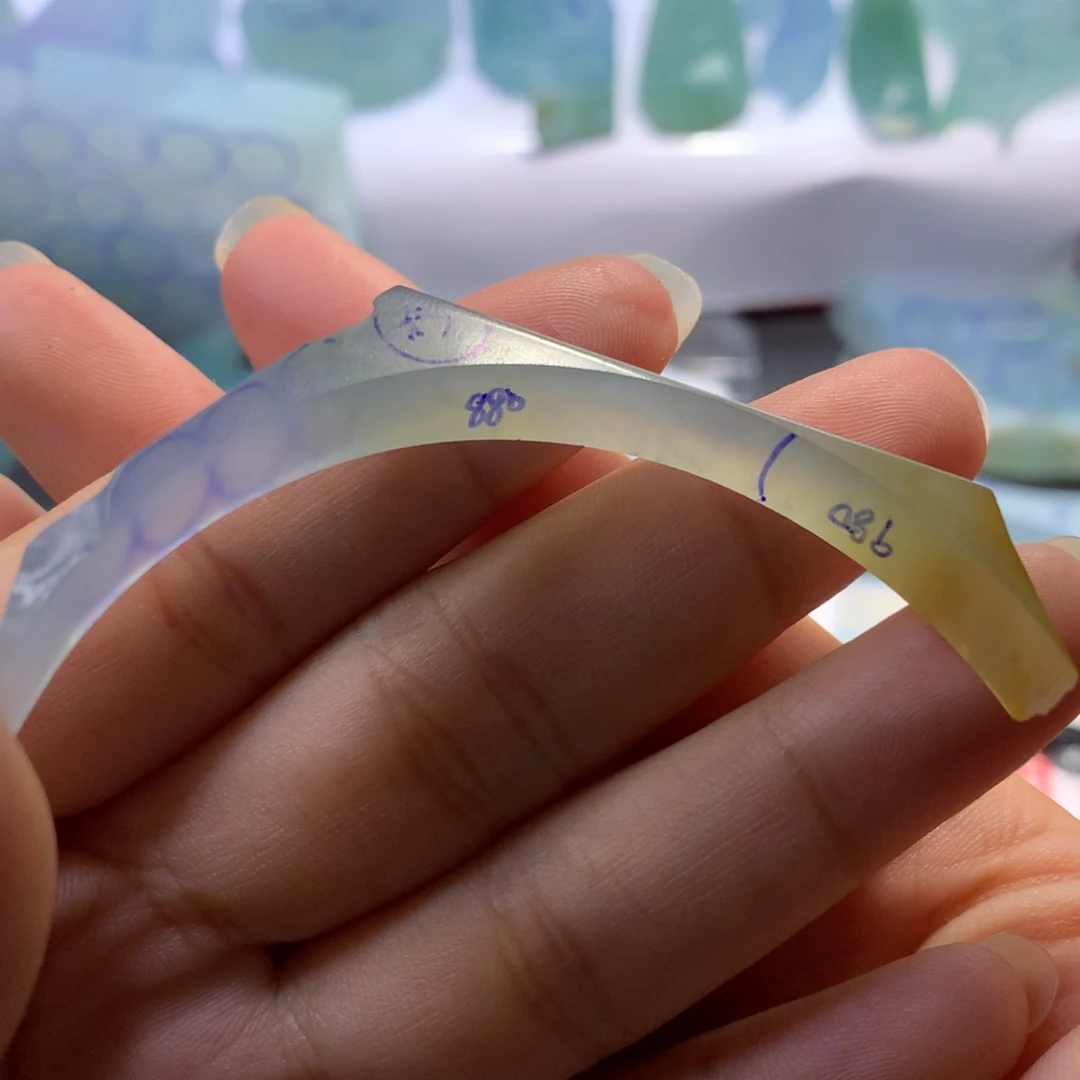 定制翡翠未镶嵌福利