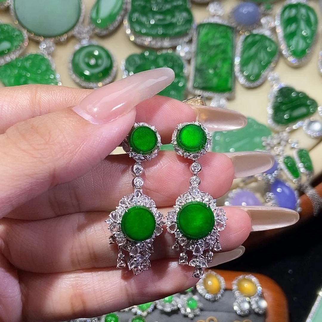 翡翠挂件18K金镶嵌耳坠