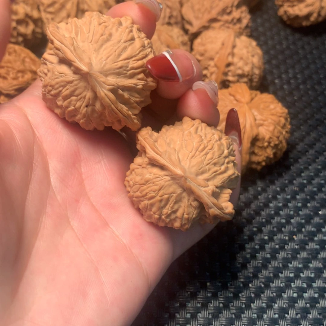 【闪购商品】文玩核桃吊坠公子帽