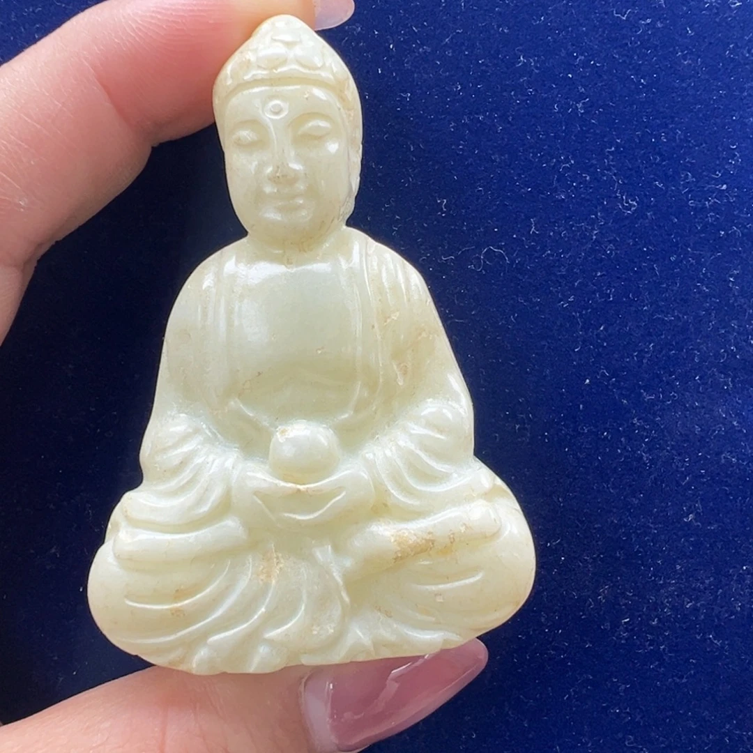 石英质玉未镶嵌颈饰