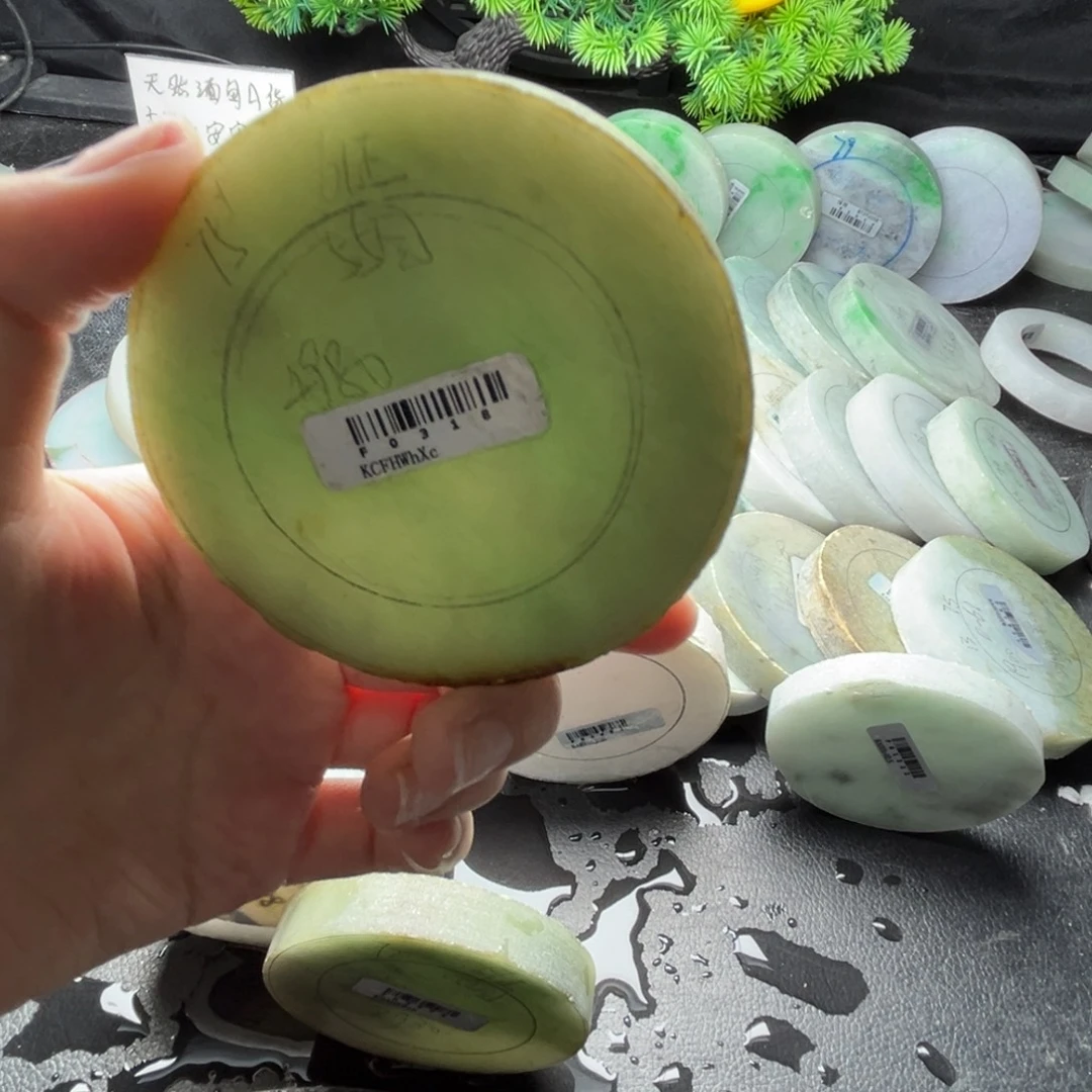 定制翡翠翡翠手镯未镶嵌