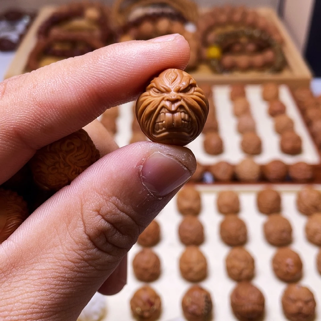 吊坠猴头核桃17左右猴头核桃大牙恶僧