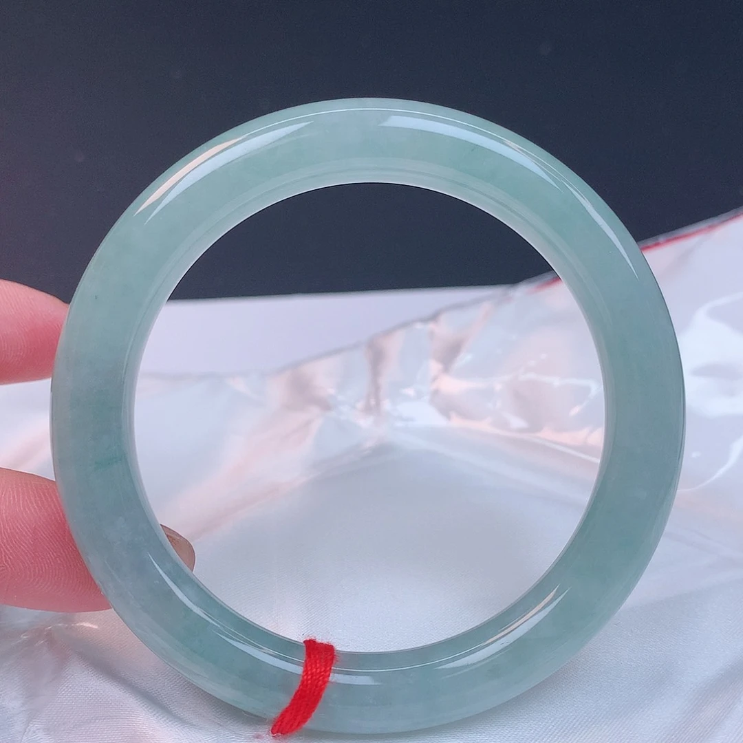 【闪购商品】未镶嵌手镯翡翠56+