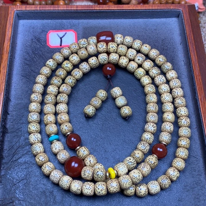 星月菩提吊坠菩提