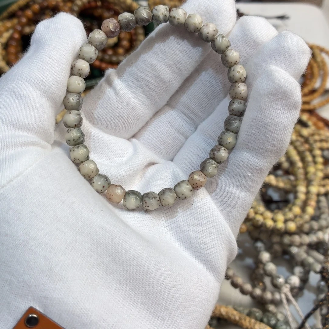 手串星月菩提尺寸6.8