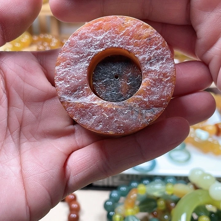 蛇纹石玉手把件未镶嵌?*喵