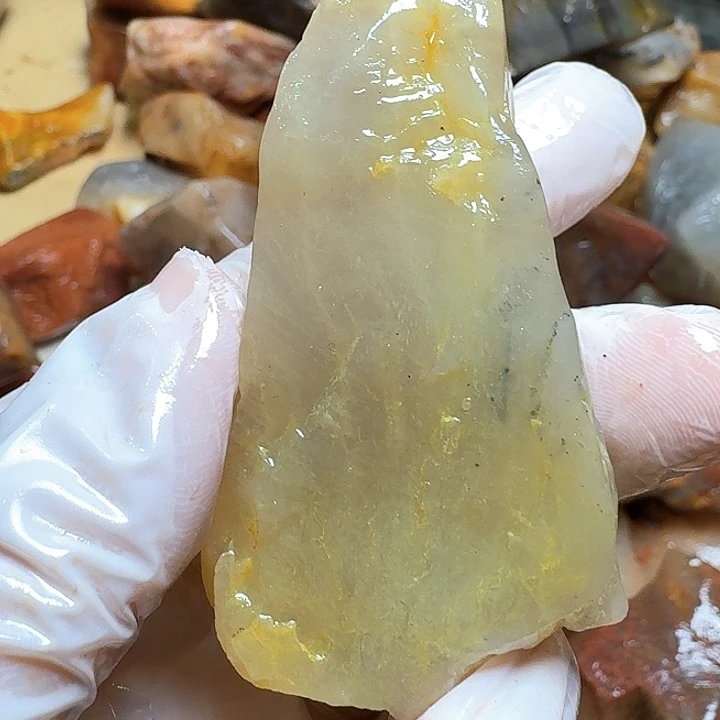 白***树寿山石寿山石的颜色