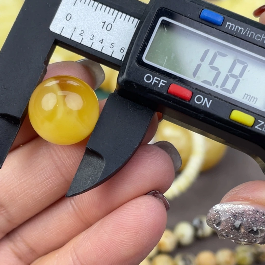 裸石琥珀未镶嵌微瑕86