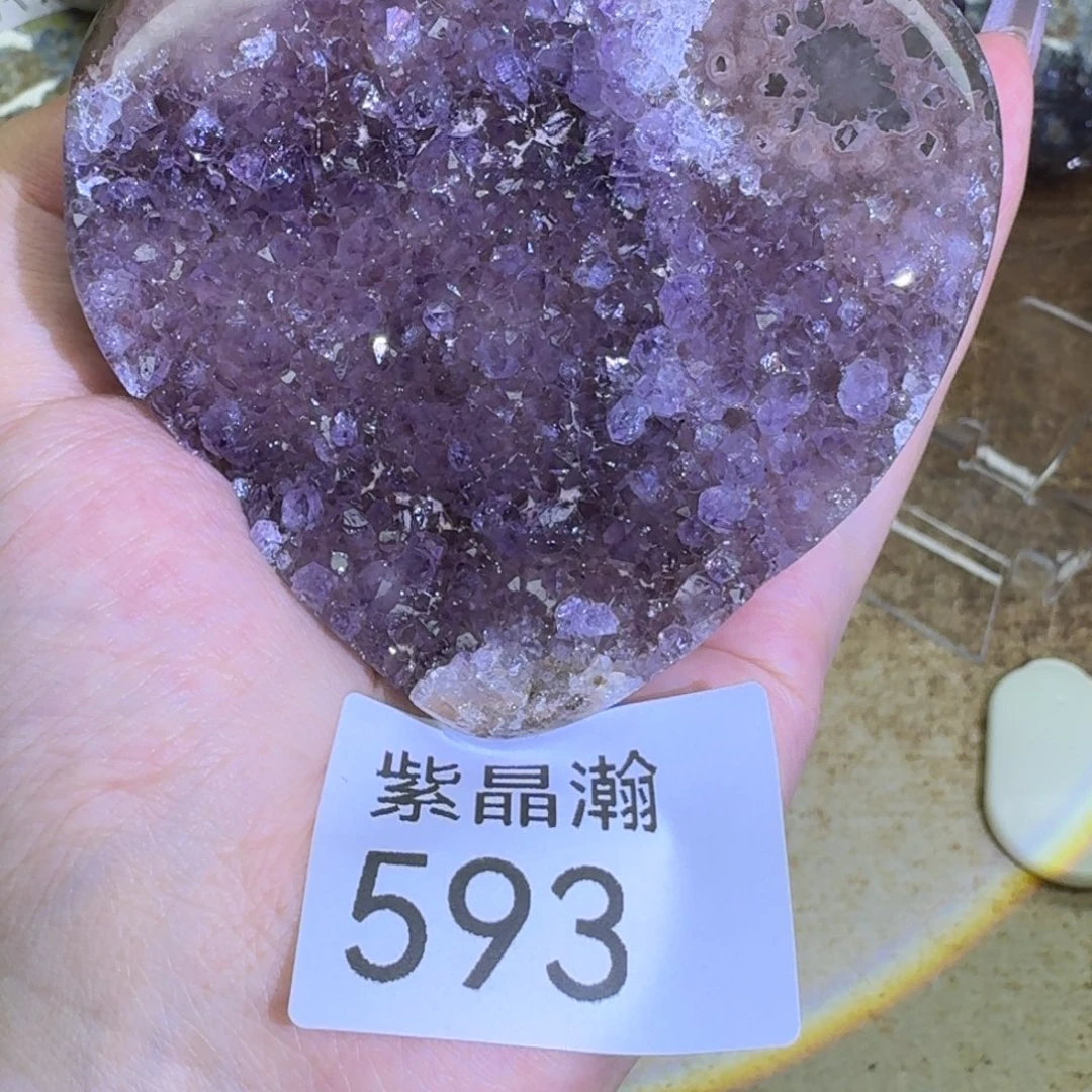 未镶嵌大型摆件（非配饰）水晶