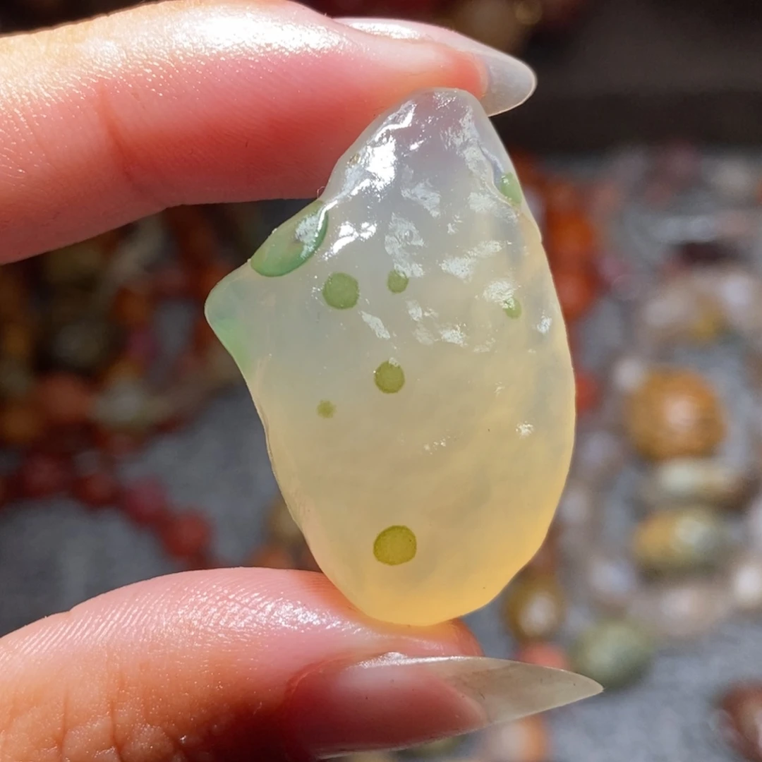 未镶嵌玛瑙/玉髓珠宝半成品