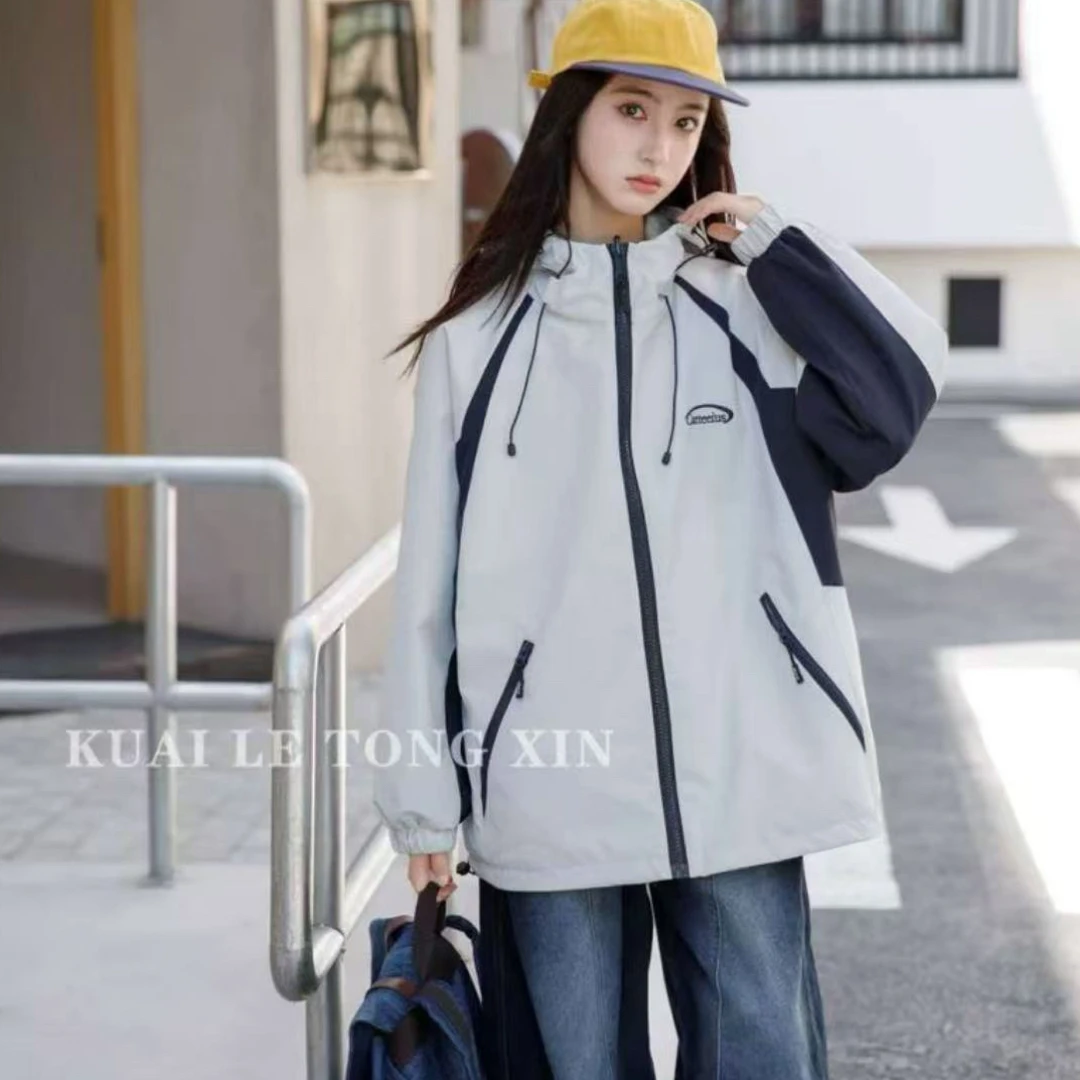 女薄款韩版防风宽松防水短外套时尚连帽户外加绒外套