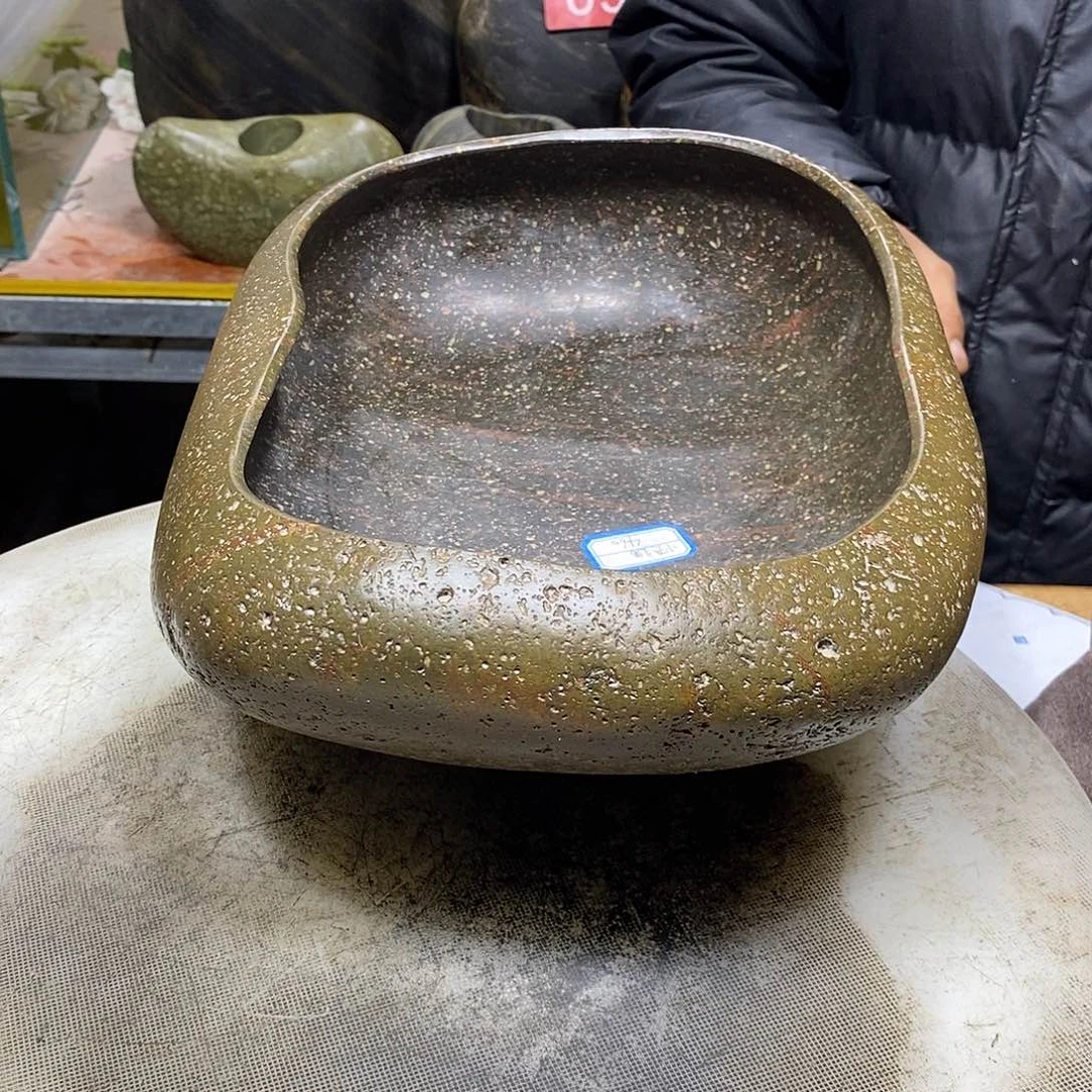 快***收石头花瓶非常漂亮哦