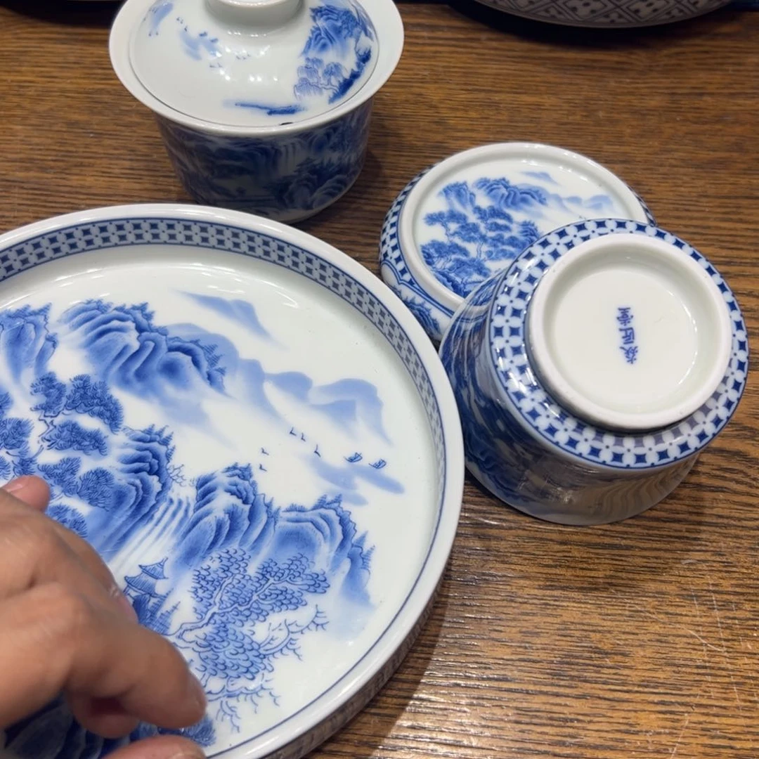 景德镇瓷器精品陈列展品