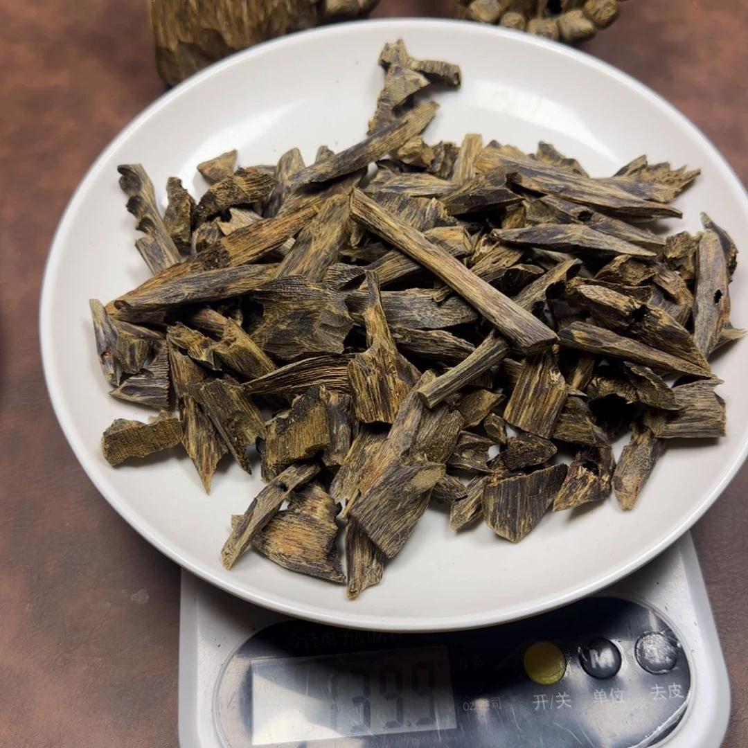 沉香沉香碎屑香料