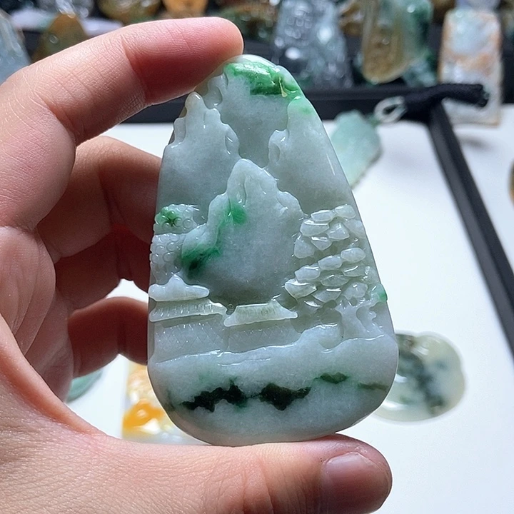 翡翠未镶嵌颈饰翡翠a货