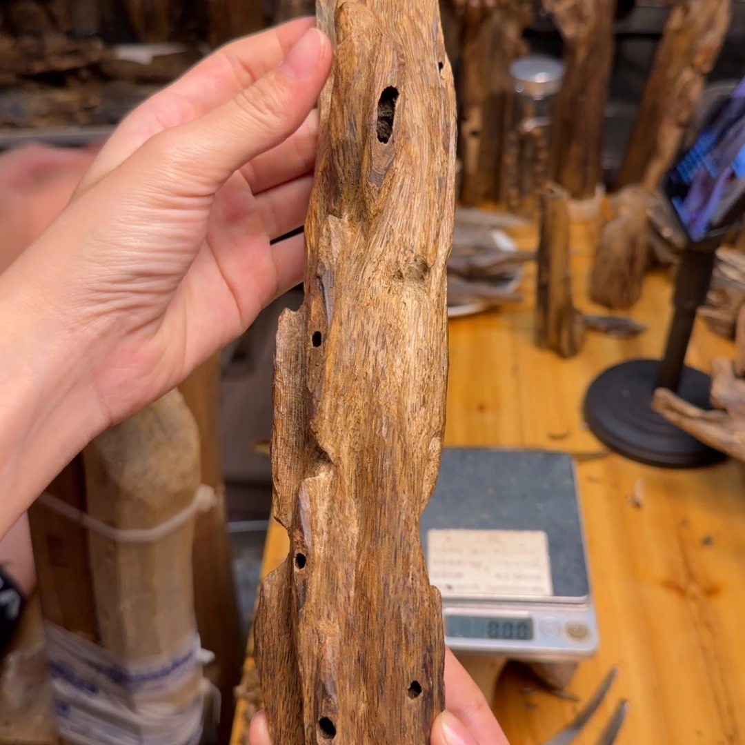 沉香碎屑沉香白棋块料126克