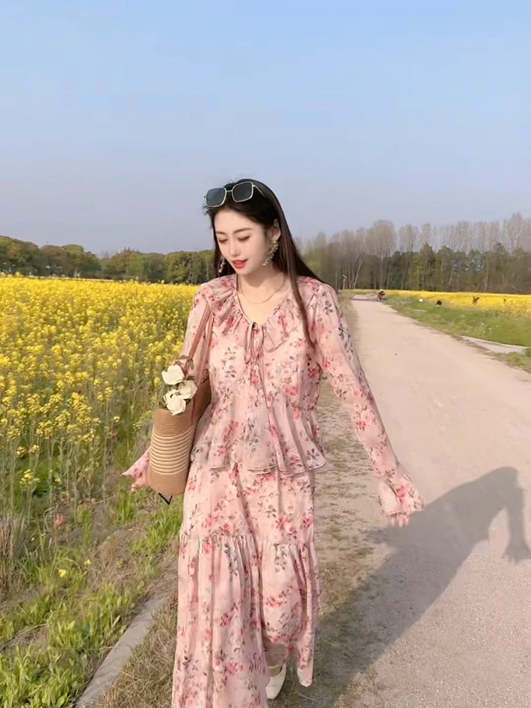 2025【春日美纪】夏季新款早春别致独特漂亮小衫甜美碎花上衣两件套