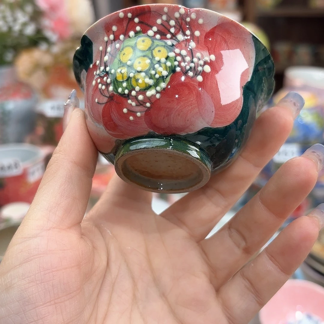 瓷片在这个社会是不允许有人喜欢和