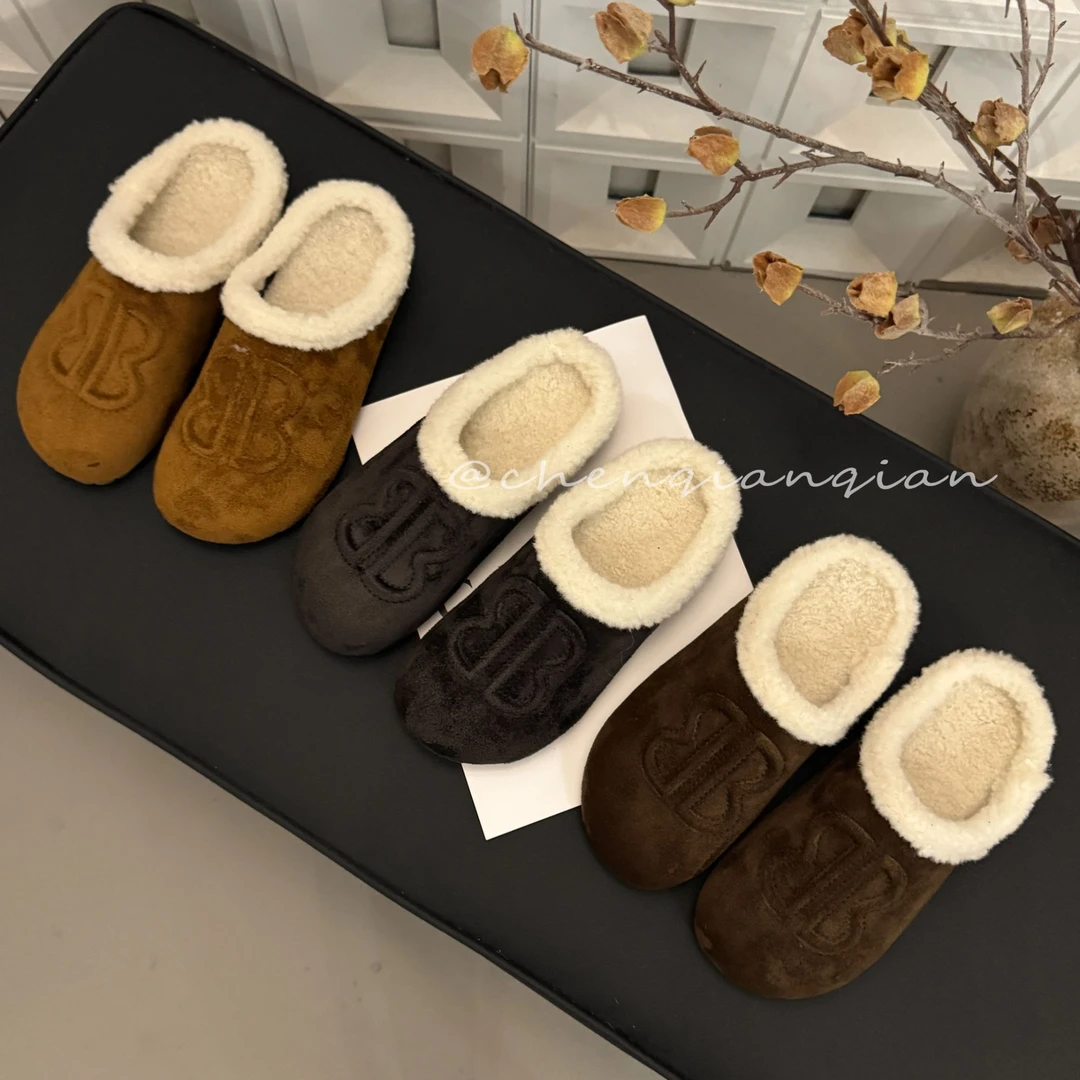 2025新款羊巾绒羔毛毛鞋大头字母半拖鞋外穿勃肯鞋平底一脚蹬女鞋