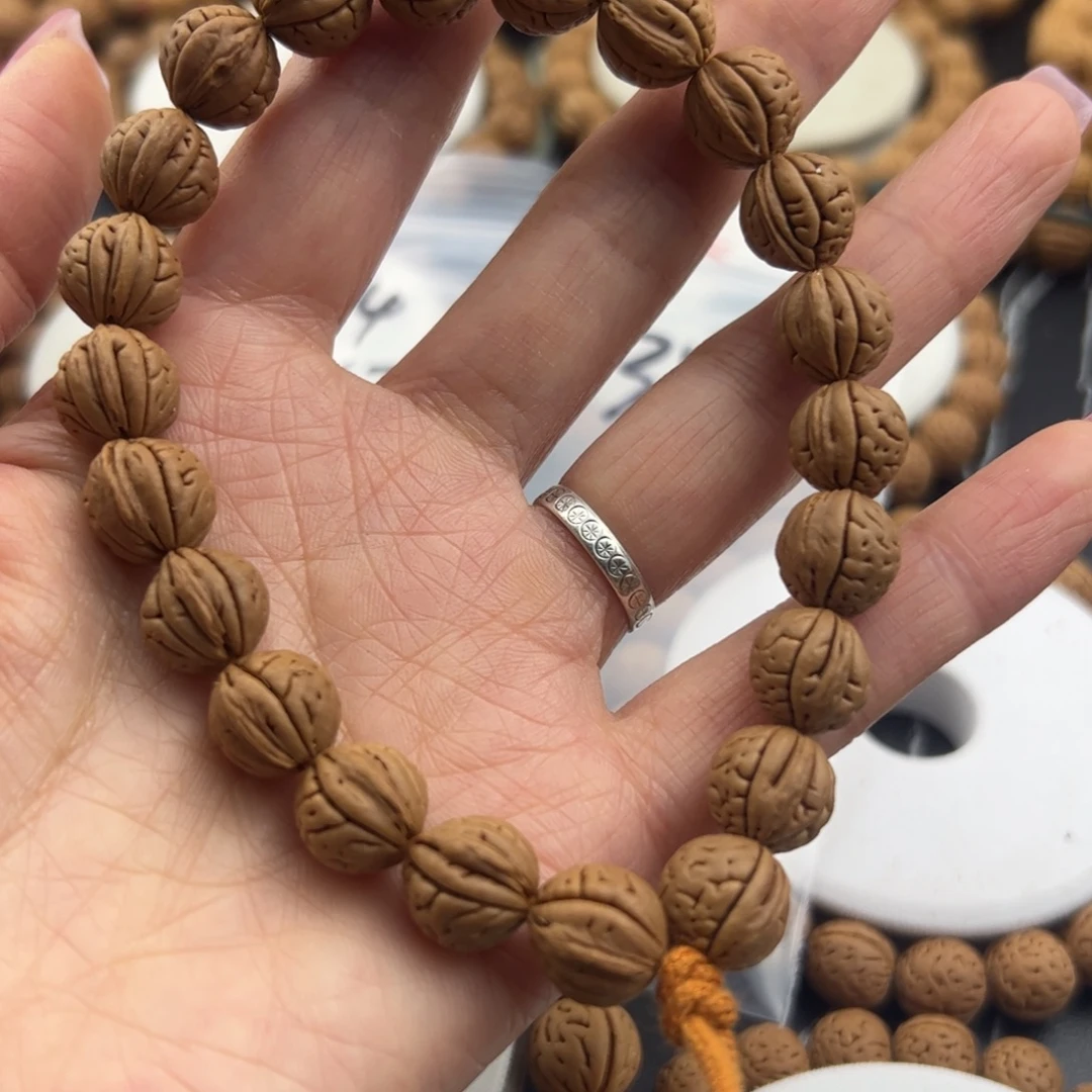 l***a手串桃核野生山桃核手串手链