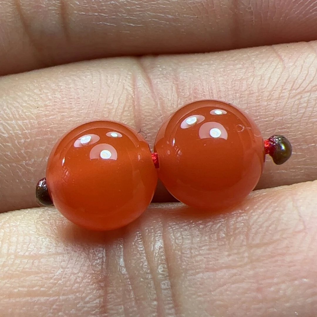 足铂镶嵌珠子南红玛瑙