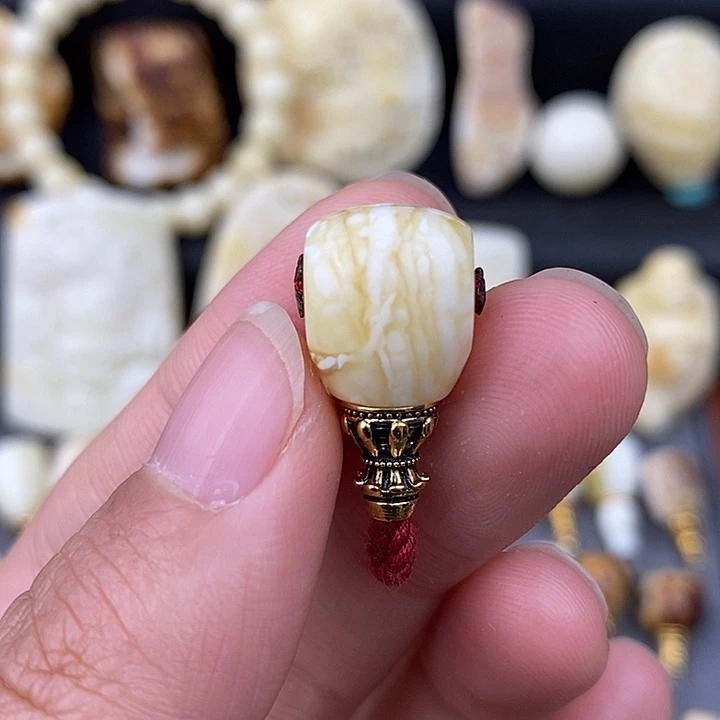 琥珀未镶嵌裸石11三通c901