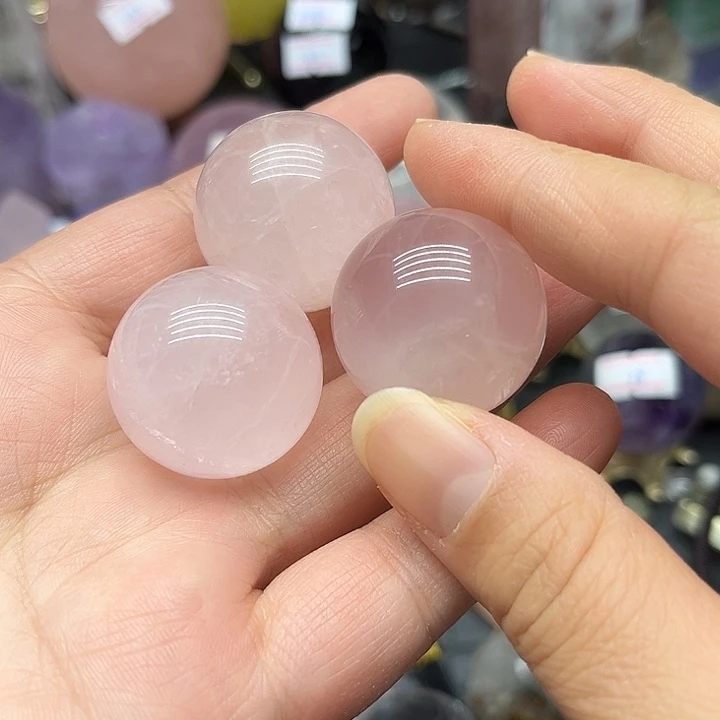 水晶珠宝半成品未镶嵌90克粉水晶球