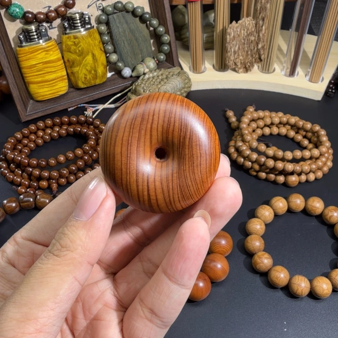 檀香木崖柏陈化料平安扣