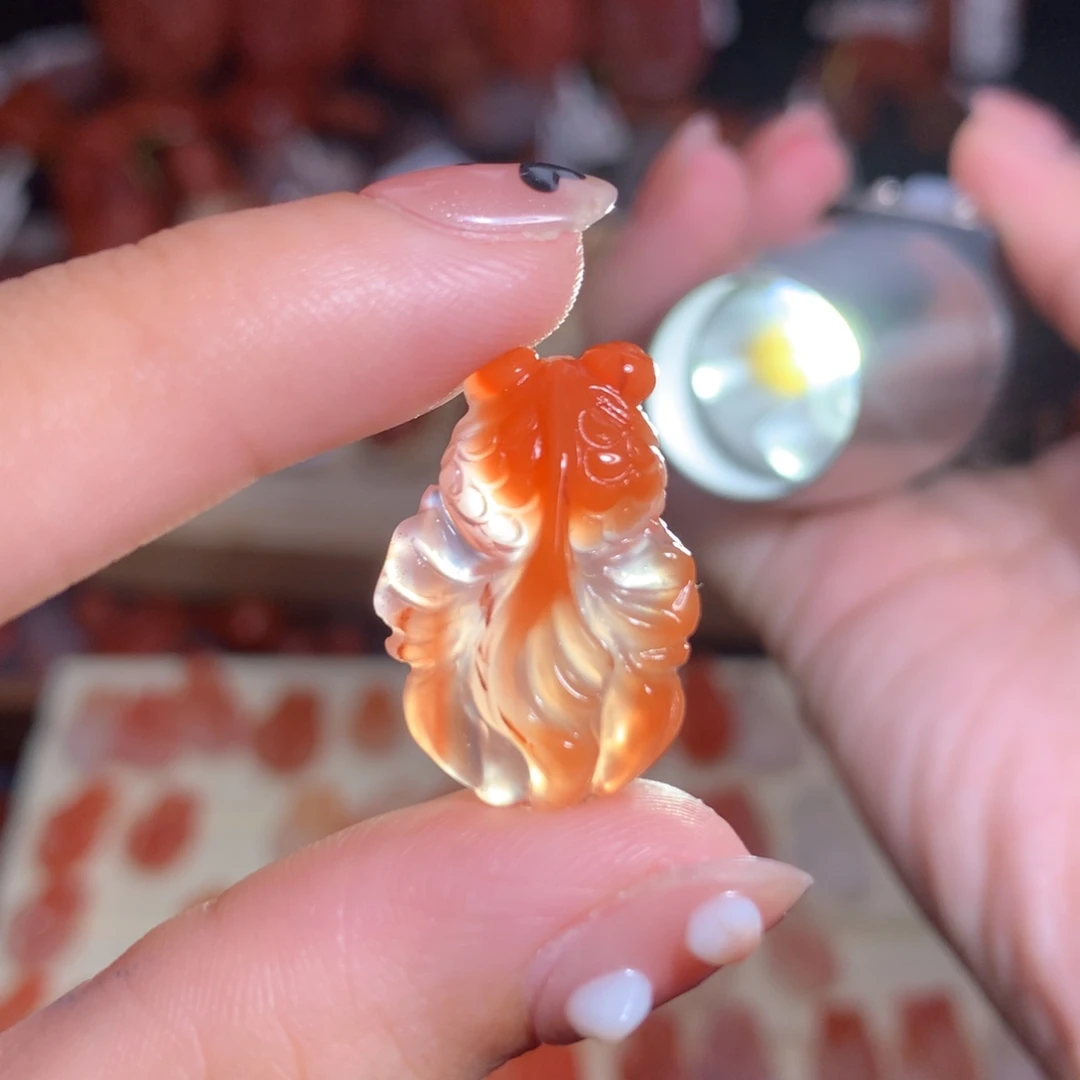 南红玛瑙未镶嵌珠宝半成品婚纱鱼2