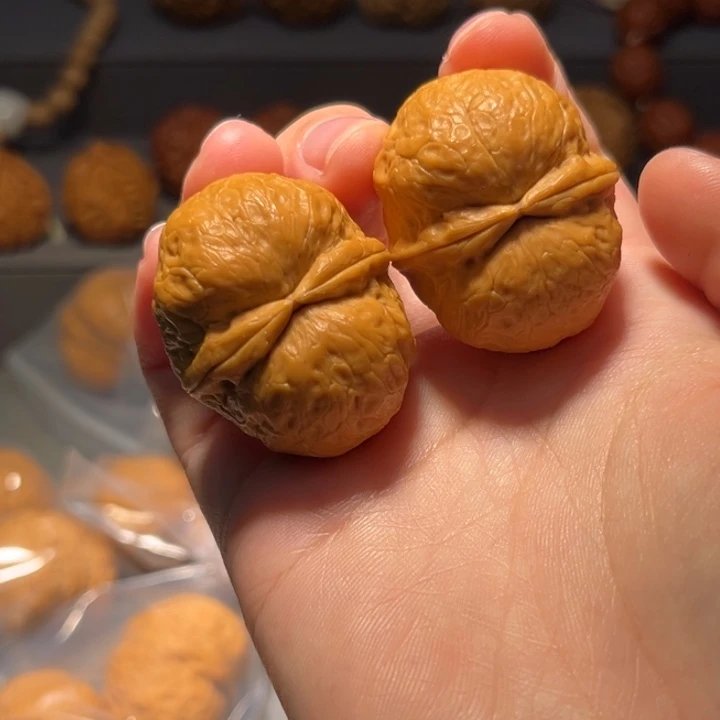 文玩核桃把件金丹元宝605