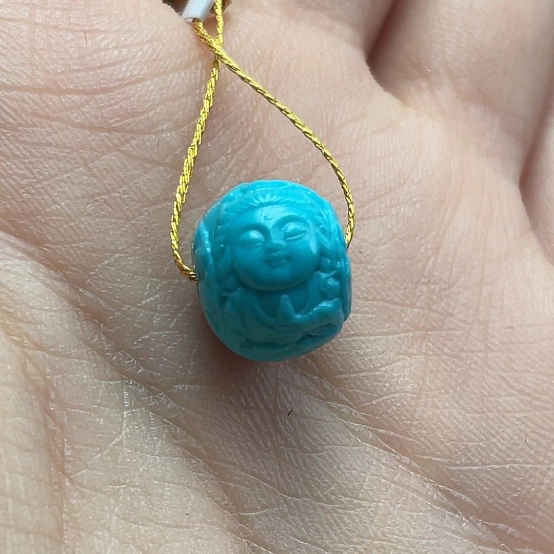 绿松石未镶嵌颈饰