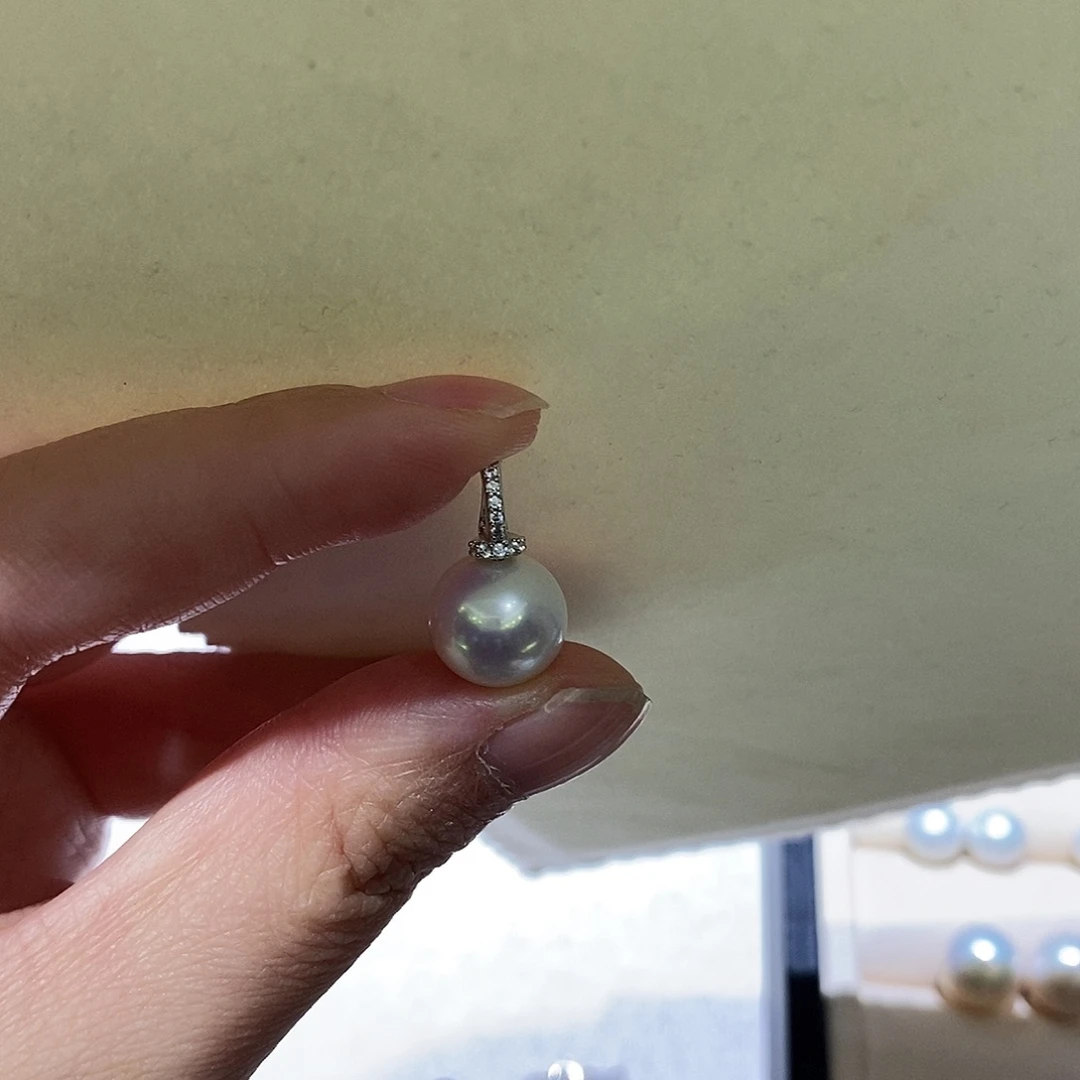 银S925镶嵌吊坠(赠链)淡水珍珠10.9mm