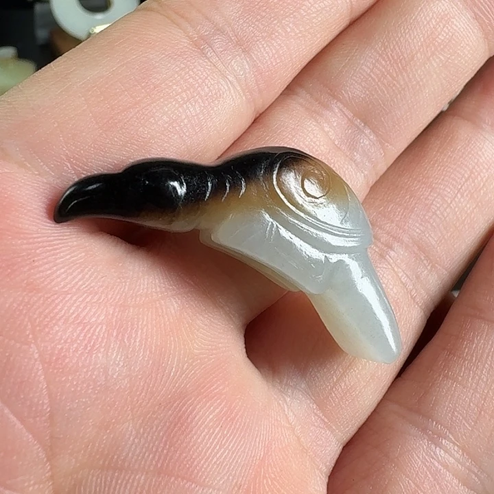 未镶嵌和田玉（糖玉）挂件