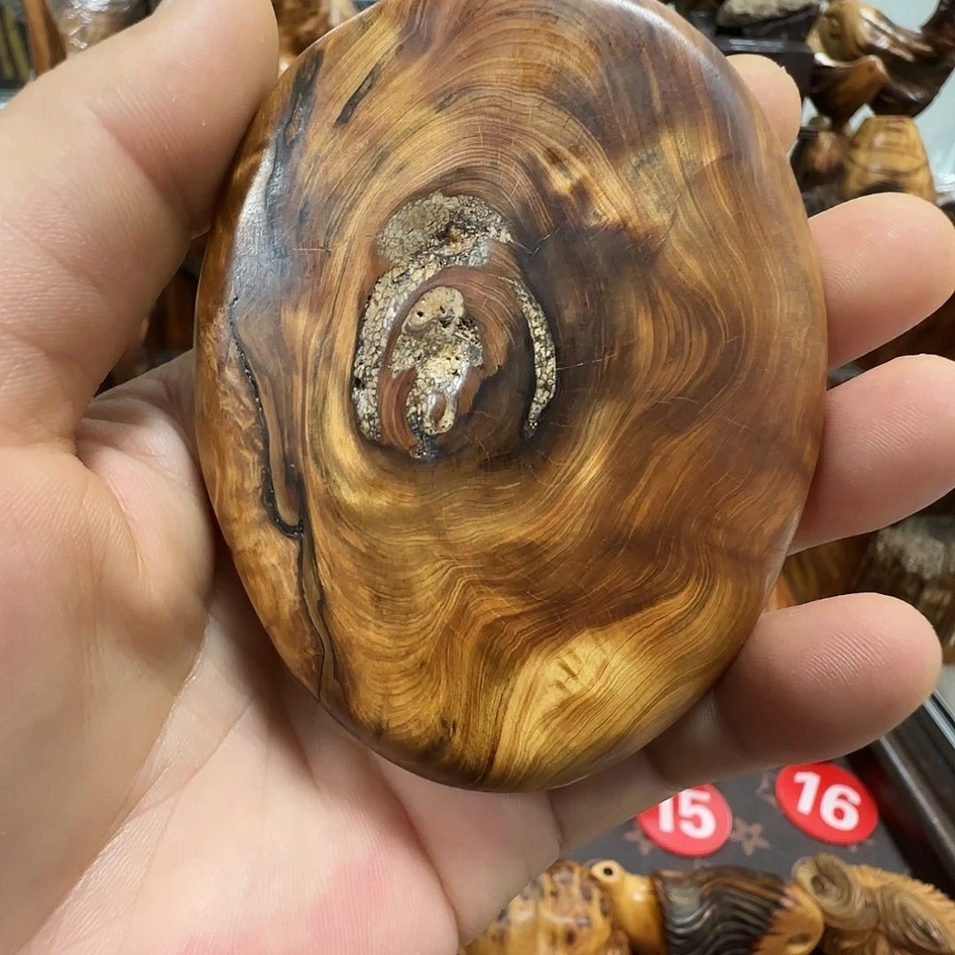 柏木（崖柏）太行陈化黑油虫漏手把件刮痧板