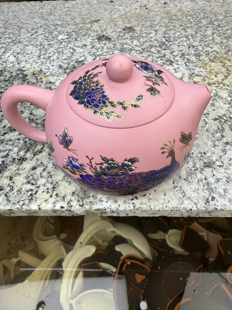 B粉泥凤鸣孔雀牡丹西施壶